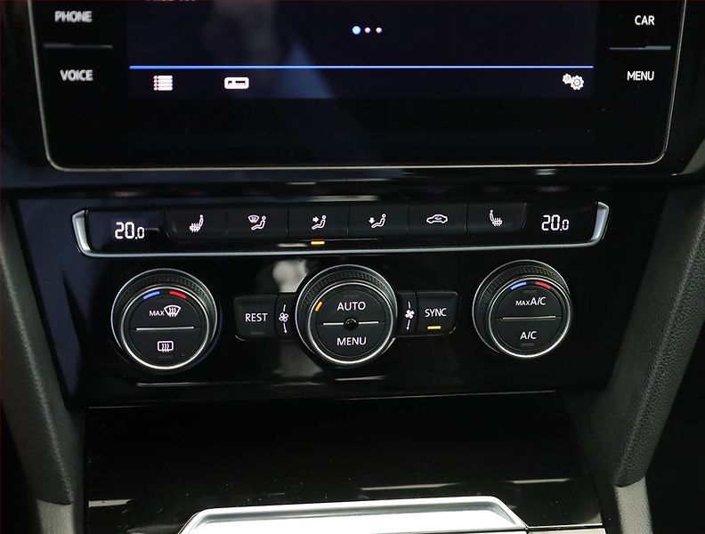 Volkswagen Arteon (2017) R-line 2.0 TDI - fotka 12 z 20