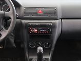 Škoda Octavia (2009) 1.9 TDI , ČR,1.maj - náhled 12