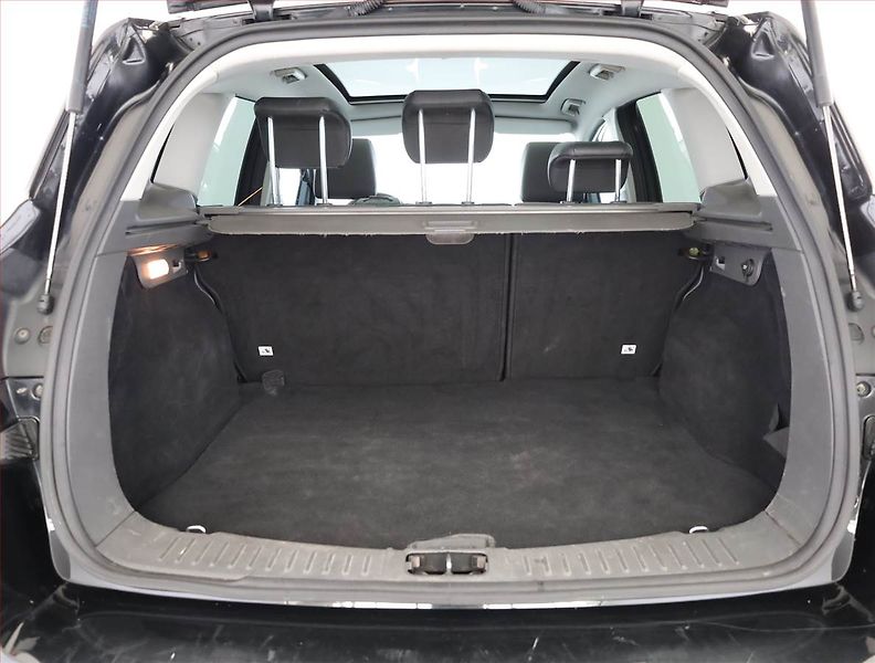 Ford Kuga (2009) 2.0 TDCi, Serv.kniha, Tempomat - fotka 16 z 17