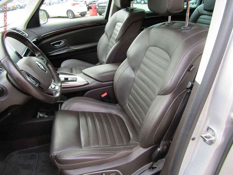 Renault Espace (2017) 1.6DCi, ČR, AT, navi, LED - fotka 9 z 16