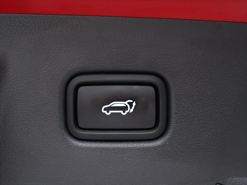 Hyundai Tucson 1,6 T-GDI PHEV 132kW Style 4x4 - fotka 10 z 28