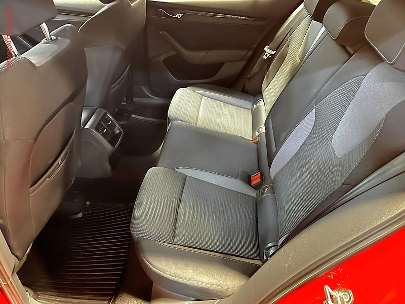 Škoda Octavia (2020) 2.0 TDi, ČR, Ambition, LED - fotka 10 z 17