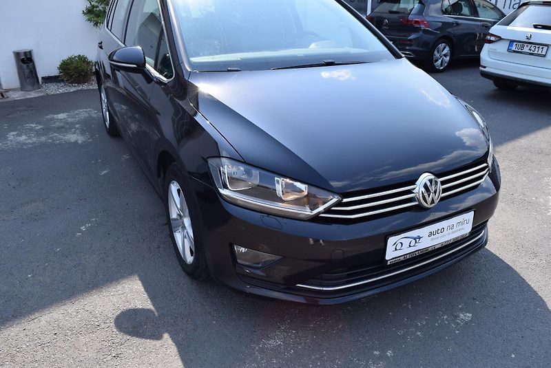 Volkswagen Golf Sportsvan (2015) 1.4TSI 92kw HGLBMT TAŽ KAM APP - fotka 4 z 50