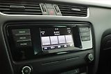 Škoda Octavia (2015) 1.6 TDI, Tempomat - náhled 11
