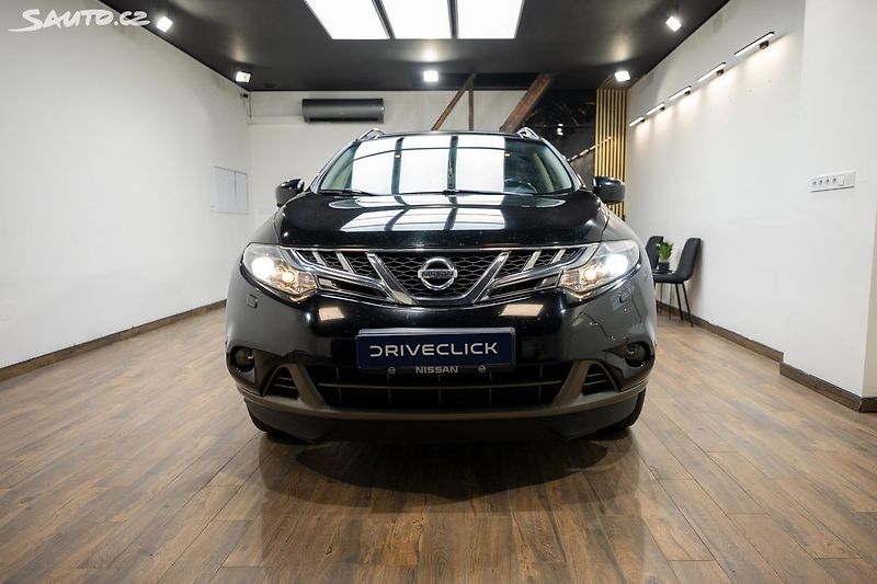 Nissan Murano 2.5 DCI 140 kW 4X4 - fotka 2 z 35