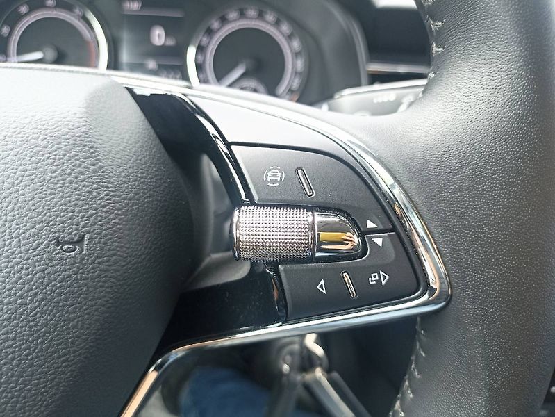 Škoda Kamiq (2022) 1.5 TSI 110kW záruka LED - fotka 15 z 31