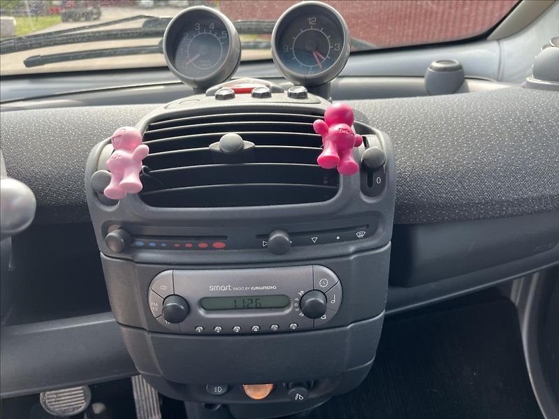 Smart Fortwo 0,7 i CABRIO PASSION KLIMA - fotka 13 z 25