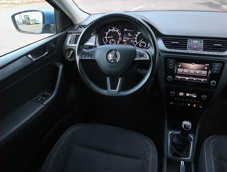 Škoda Rapid (2019) Style 1.0 TSI, Serv.kniha - fotka 7 z 19