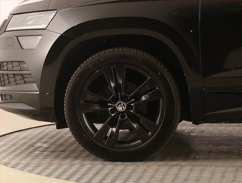 Škoda Karoq (2020) Sportline 1.5 TSI, digi klima - fotka 15 z 25