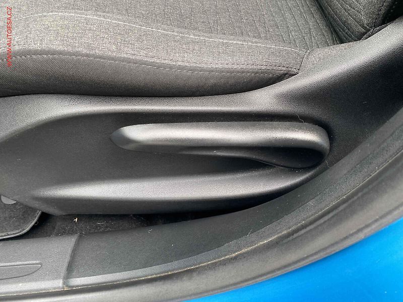 Citroën C3 (2016) 1.2 PT, Feel, park. čidla - fotka 13 z 13