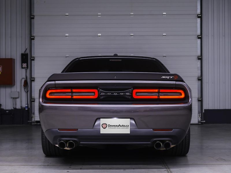 Dodge Challenger SRT HELLCAT 6.2 V8 | 527 kW  - fotka 10 z 56
