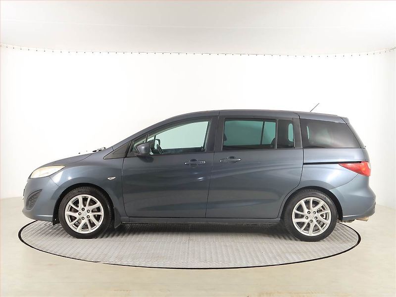 Mazda 5 (2012) 1.8, Tempomat, Park. senzory - fotka 3 z 21