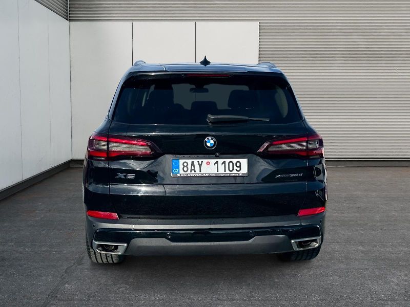 BMW X5 (2021) xDRIVE 30d 210kW 4x4 TAŽNÉ CZ  - fotka 5 z 11