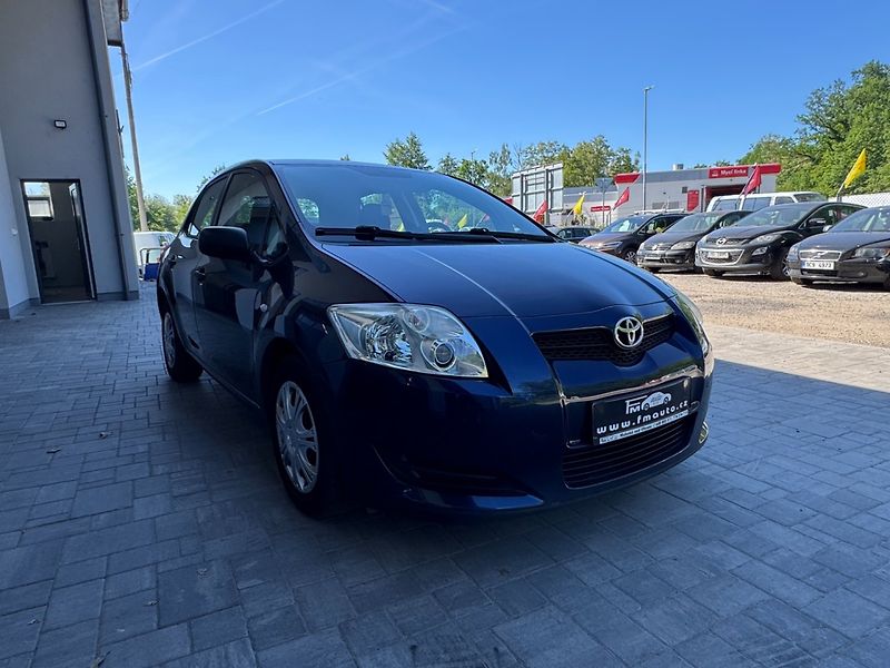Toyota Auris (2009) 1.4 16V Klima - fotka 4 z 28