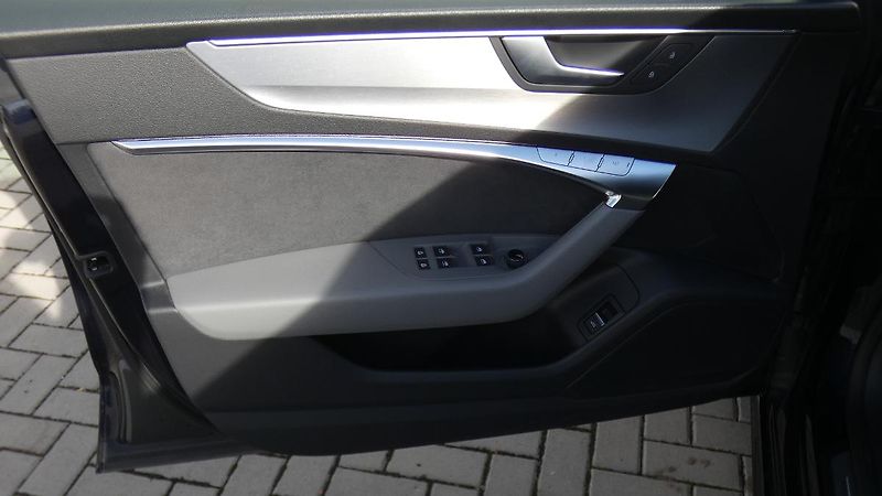 Audi A7 3.0 55 TFSI quattro S tronic - fotka 8 z 25