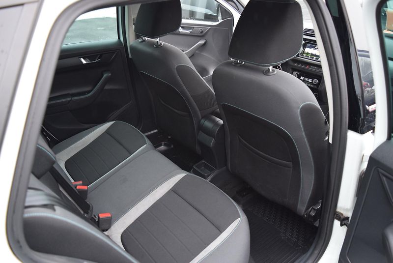 Škoda Fabia (2016) 1.2TSI 81kw AMBITION JOY OPS - fotka 42 z 49