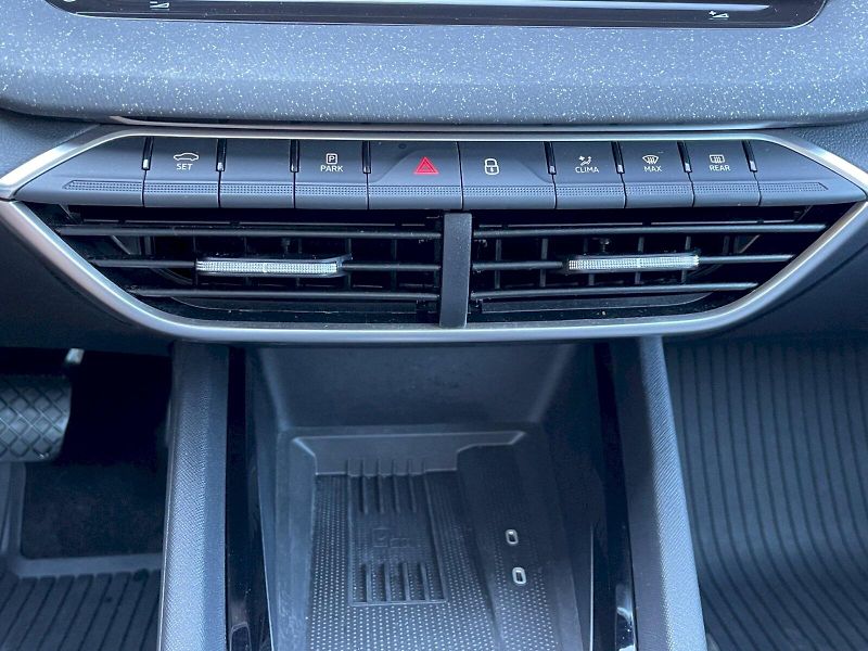 Škoda Octavia (2025) 1.5 eTSI 110kW DSG MHEV Top Se - fotka 13 z 35