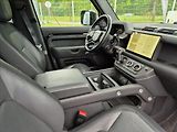 Land Rover Defender 3,0 110 D300 HSE - náhled 13