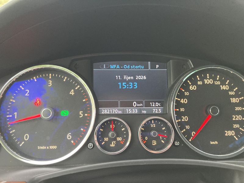 Volkswagen Touareg (2007) 3.0 TDI  - fotka 12 z 15