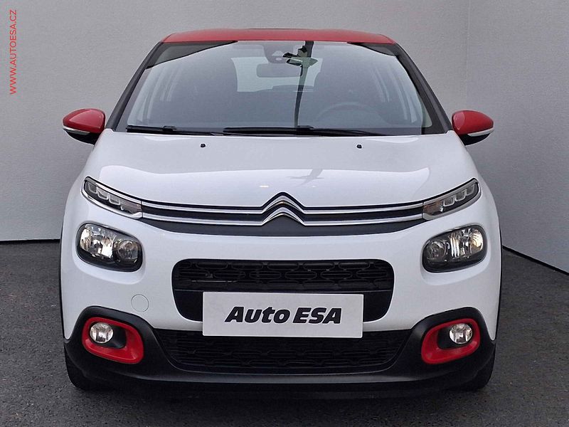Citroën C3 (2019) 1.2 PT, Park. čidla - fotka 2 z 17
