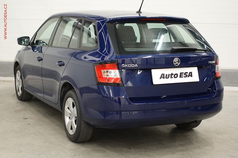 Škoda Fabia (2017) 1.4 TDi, 2.maj,ČR, Style - fotka 4 z 23