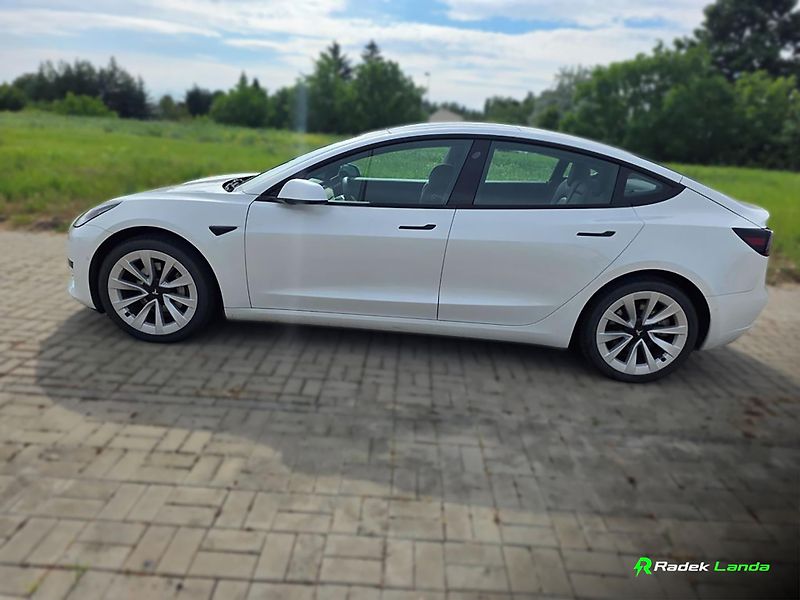 Tesla Model 3 (2021) SR+ Facelift, Tažné, DPH - fotka 5 z 16