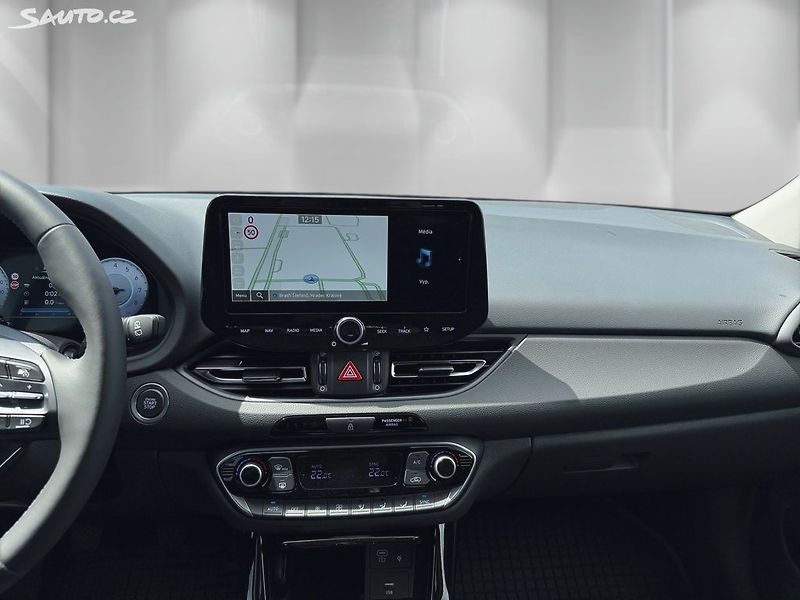 Hyundai i30 1,0 T-GDI Style Safety - fotka 10 z 12