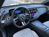 Mercedes-Benz Třídy E 300 e kombi EQ AMG Night - náhled 10