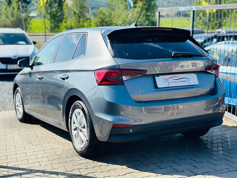 Škoda Fabia (2024) 1.0TSi DSG, FULL-LED, APP, - fotka 4 z 19