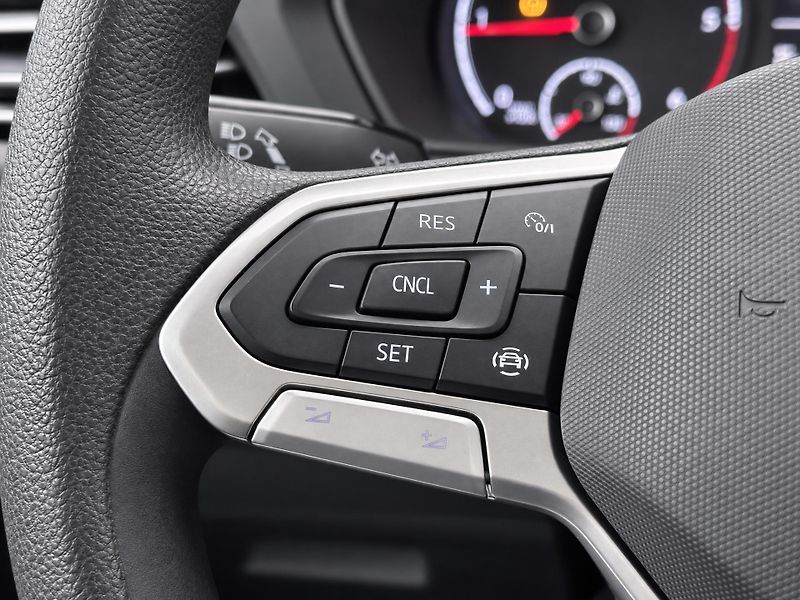 Volkswagen Caddy 2,0 TDI 75kW Life Klima Tažné - fotka 20 z 37