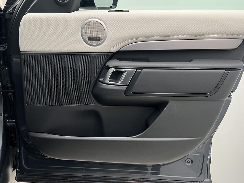 Land Rover Discovery D350 DYNAMIC SE AUT - fotka 56 z 56