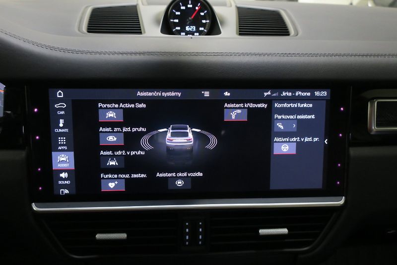 Porsche Cayenne (2019) Coupe 3.0 V6 Tiptronic Vzduch - fotka 30 z 45