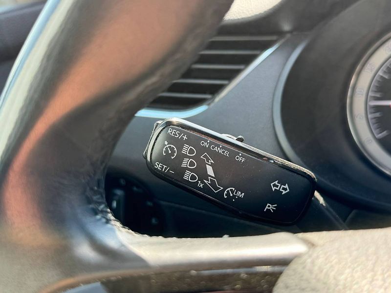 Škoda Octavia combi Style Plus 2,0 TDI 110 k - fotka 19 z 25