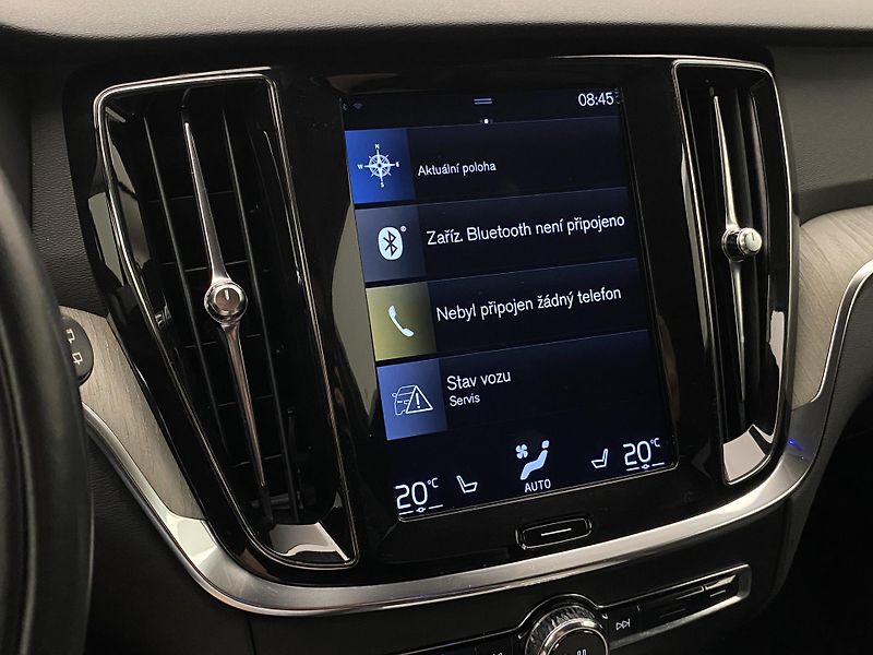 Volvo V60 D3 AWD INSCRIPTION REZERVACE - fotka 8 z 42