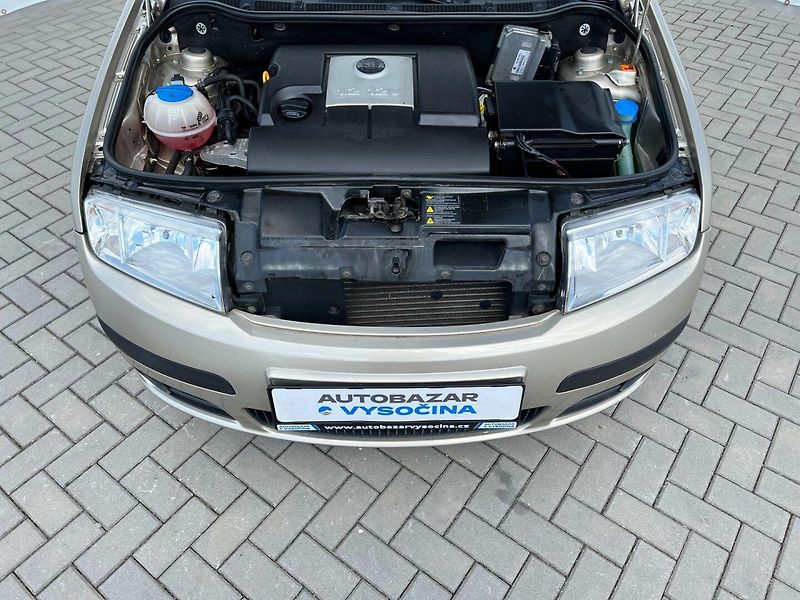 Škoda Fabia (2005) 1.2HTP 47kW combi - fotka 9 z 16
