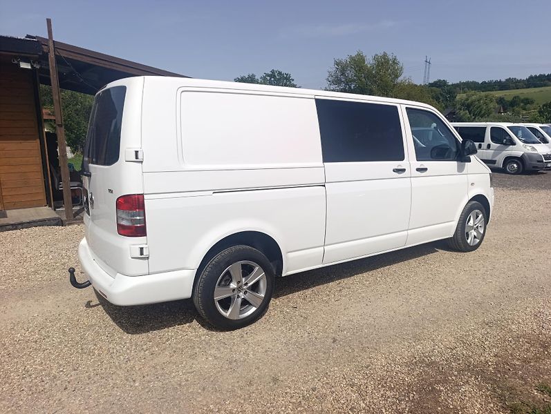 Volkswagen Transporter (2010) 2.0 TDi 6 míst LONG klima tz - fotka 3 z 26