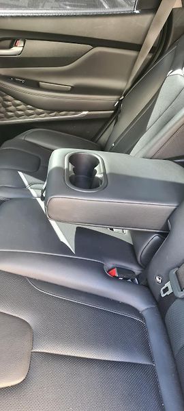 Hyundai Santa Fe (2018) - fotka 6 z 10