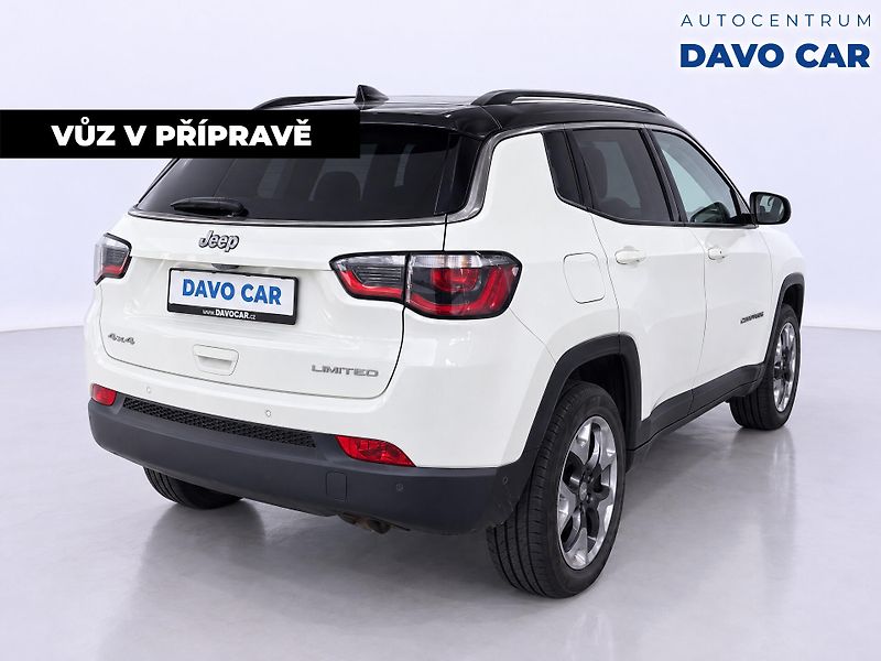 Jeep Compass 1,4 125kW Limited 4x4 Aut. CZ - fotka 5 z 12