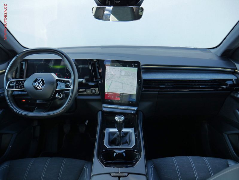 Renault Austral (2023) 1.3 TCe, ČR, Techno, navi - fotka 8 z 26
