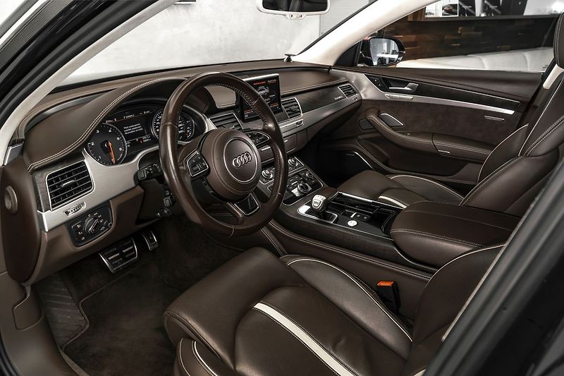 Audi A8 4,2 TDI quattro, Design - fotka 11 z 27