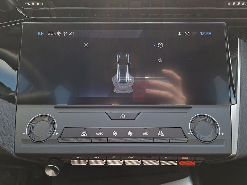 Peugeot 308 (2026) SW STYLE Hybrid 145 e-DCS6 - fotka 22 z 25