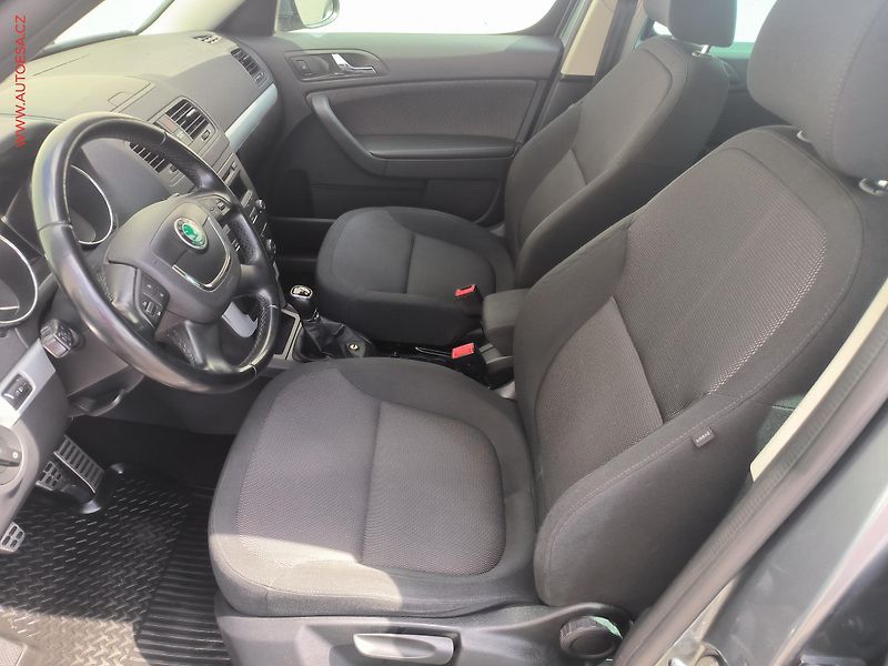 Škoda Yeti (2013) 2.0 TDi 4x4, ČR, Ambition - fotka 9 z 18