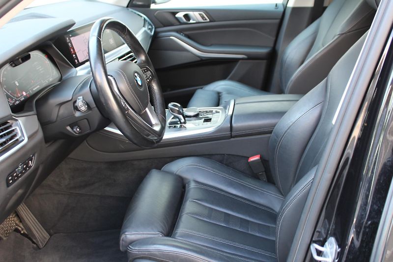BMW X5 xDrive30d - fotka 10 z 26