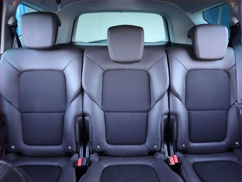 Renault Espace (2016) 1.6 dCi, Automat, Serv.kniha - fotka 10 z 20