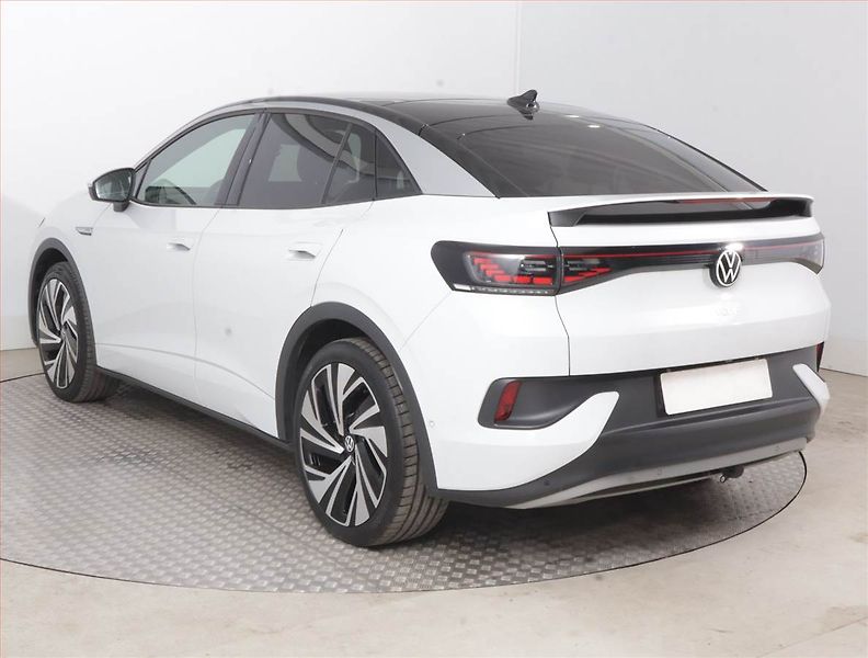 Volkswagen ID.5 (2022) Pro Perf. (82 kWh), SoH 94% - fotka 4 z 19
