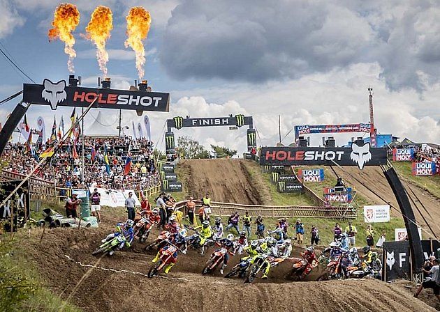 Start závodu seriálu mistroství světa v motokrosu v Lokti nad Ohří., zdroj: Se svolením Autoklubu ČR