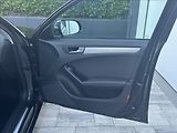 Audi A4 3,0 TDI 204PS  Ambiente A/T - náhled 17