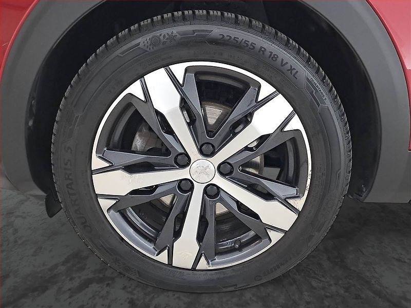 Peugeot 3008 (2019) 1.5 BlueHDi, Automat - fotka 14 z 18