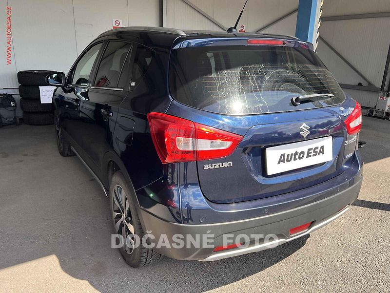 Suzuki S-Cross (2020) 1.4MHEV, ČR, ACC, Bezklíč - fotka 2 z 3
