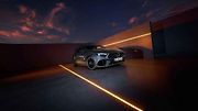 Mercedes-AMG A 45 S se loučí edicí Final Edition s matně šedým lakem a výraznými žlutými detaily.
